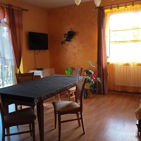 Raj Muszyna Apartamenty Z Widokiem Na Panorame Gorska Luaran gambar